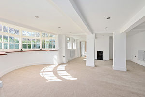 Photo 18- click for photo gallery